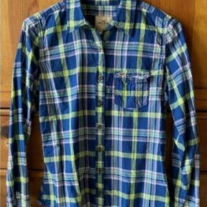 Hollister womens pink blue green plaid button up shirt tops Small NWT juniors